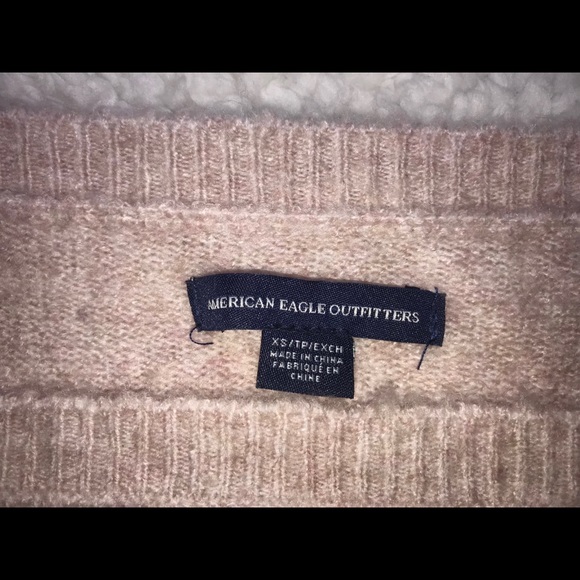 Pink American Eagle sweater - Picture 2 of 3